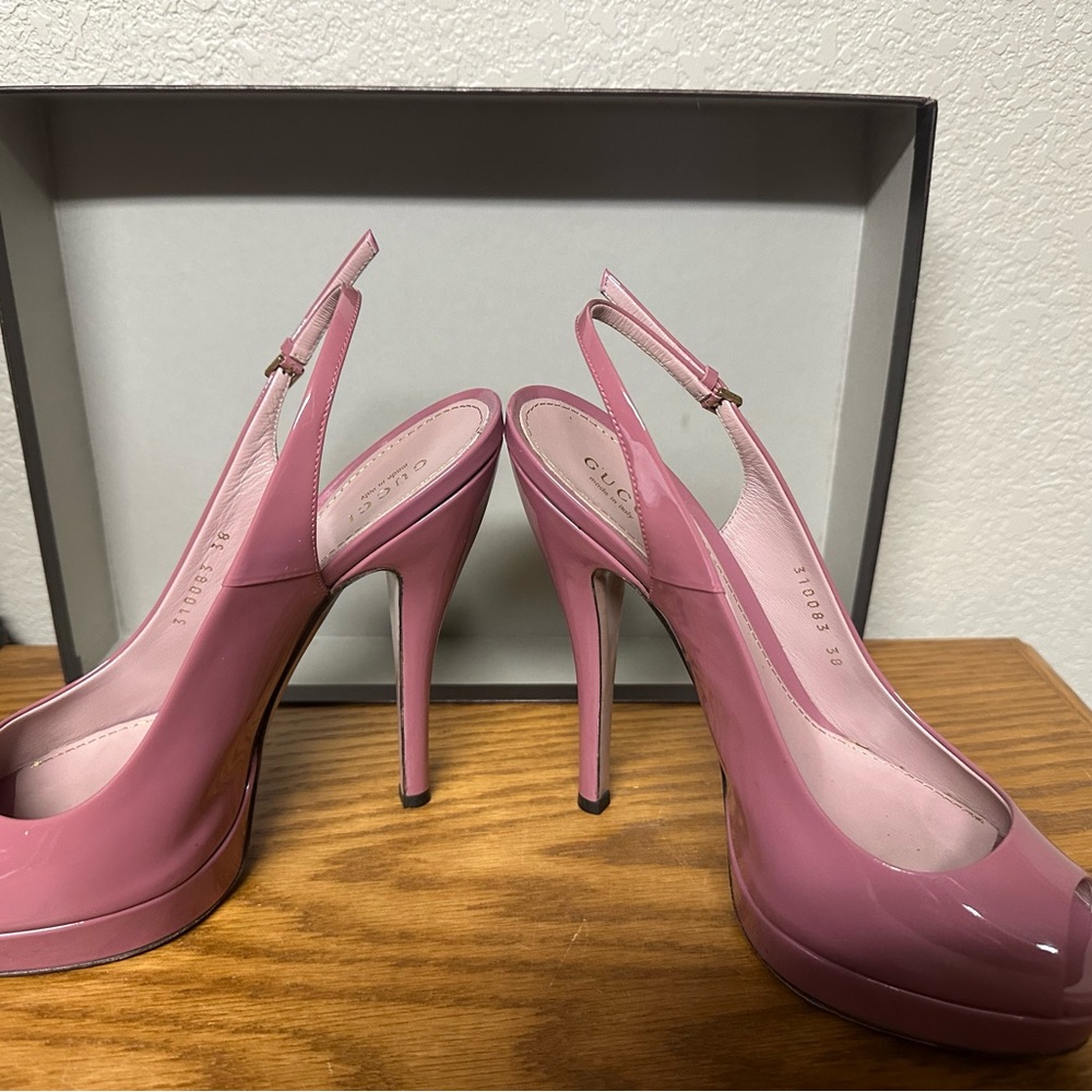 Barely worn Gucci Blush Pink Slingback Heels